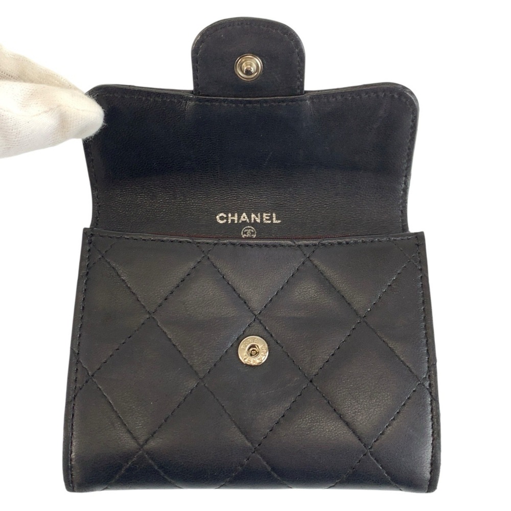 CHANEL Black Leather Wallet - Picture 4 of 10